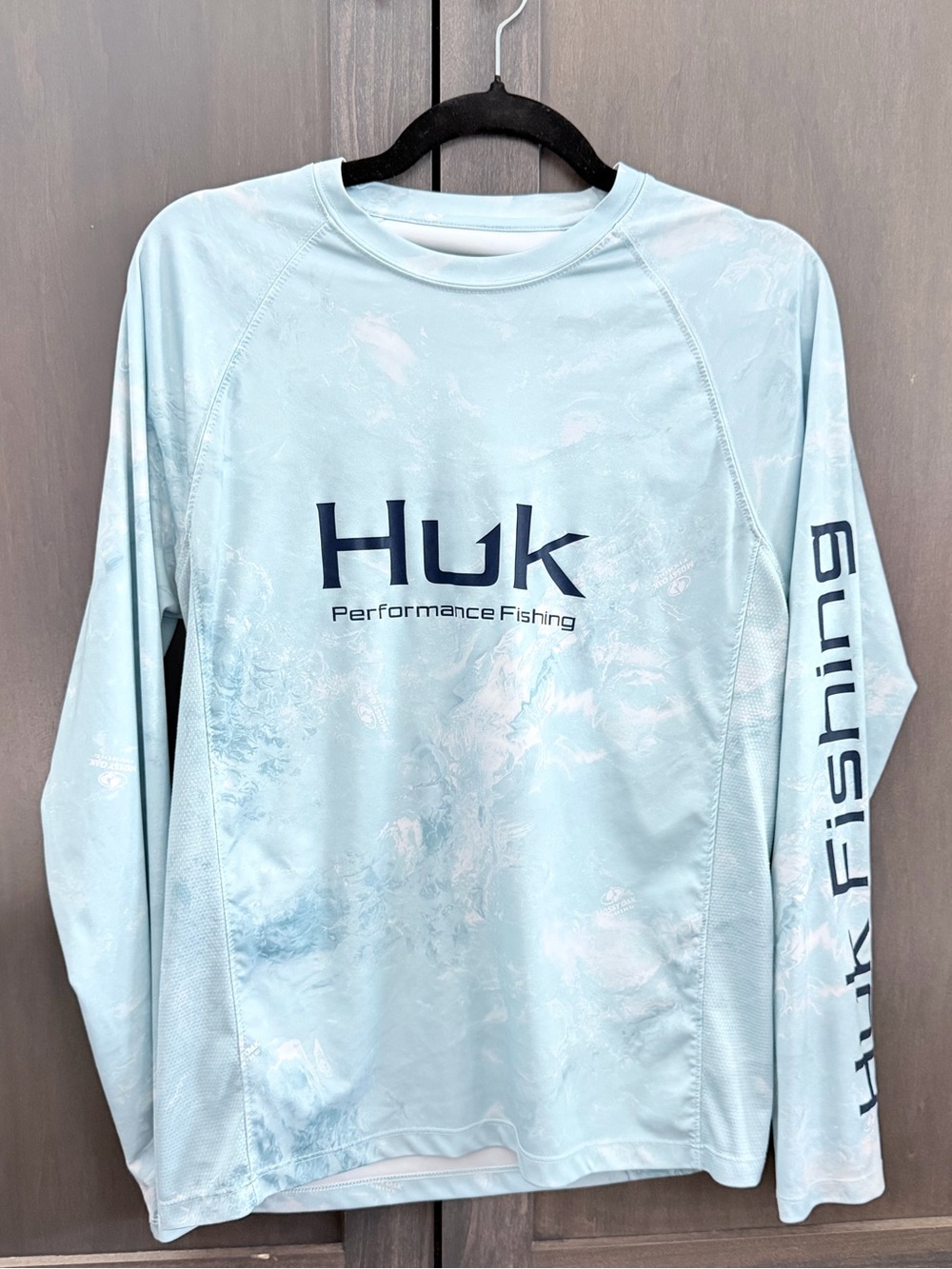 Huk Men’s Small Light Blue Performance Fishing Long Sleeve Shirt
